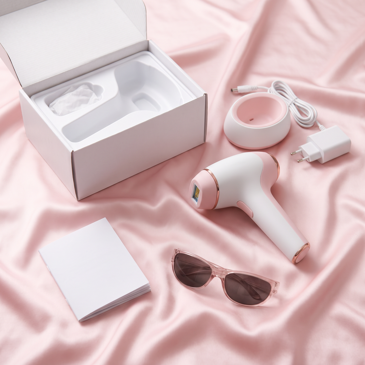 IPL device with charger and protective glasses
